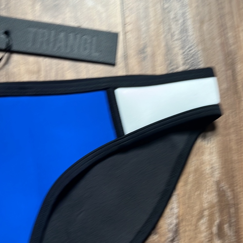 TRIANGL Blue/White Bikini Bottoms - Picture 3 of 8
